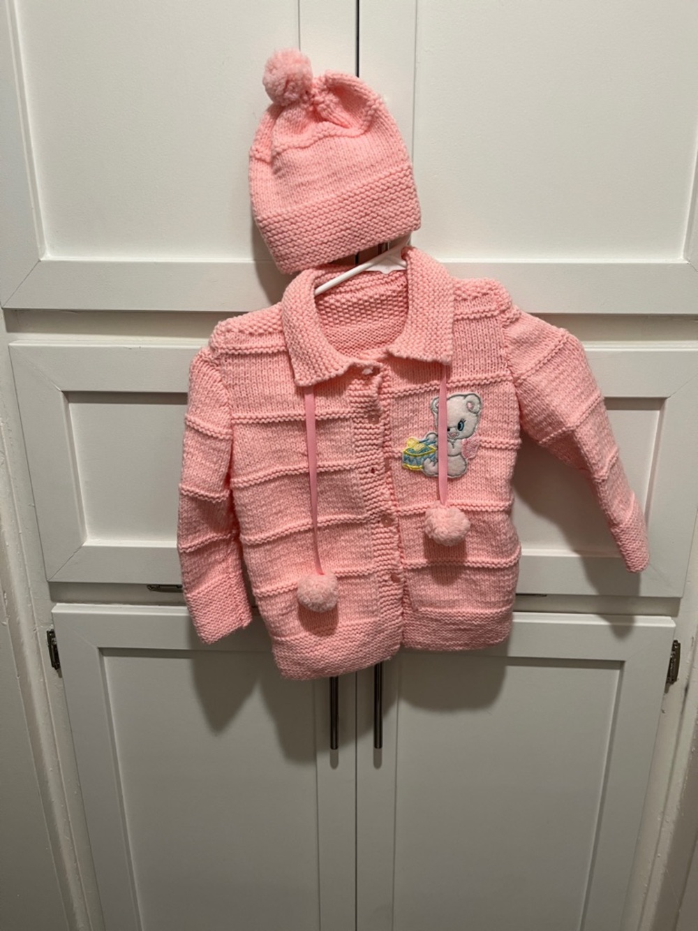 Pink Knit Baby Cardigan & beanie with Bear Patch hand made vintage 💕
